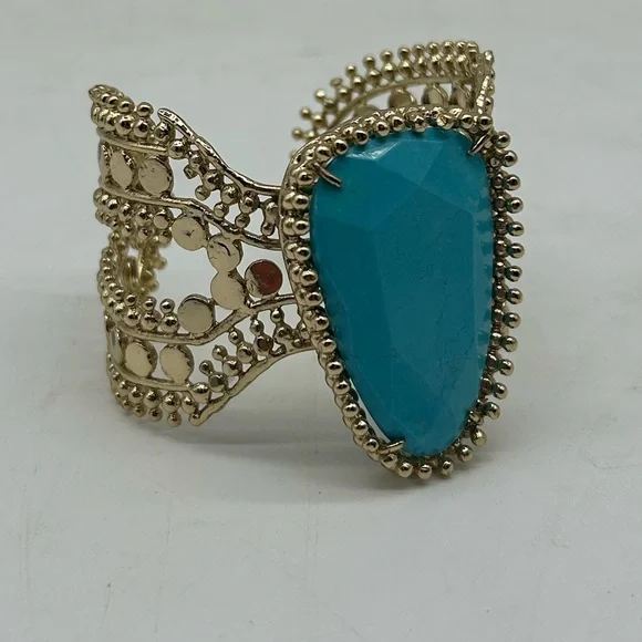 Kendra Scott Abena Turquoise Gold Cuff Bracelet Used on Runway Fashion Show 🥰 - Picture 13 of 15